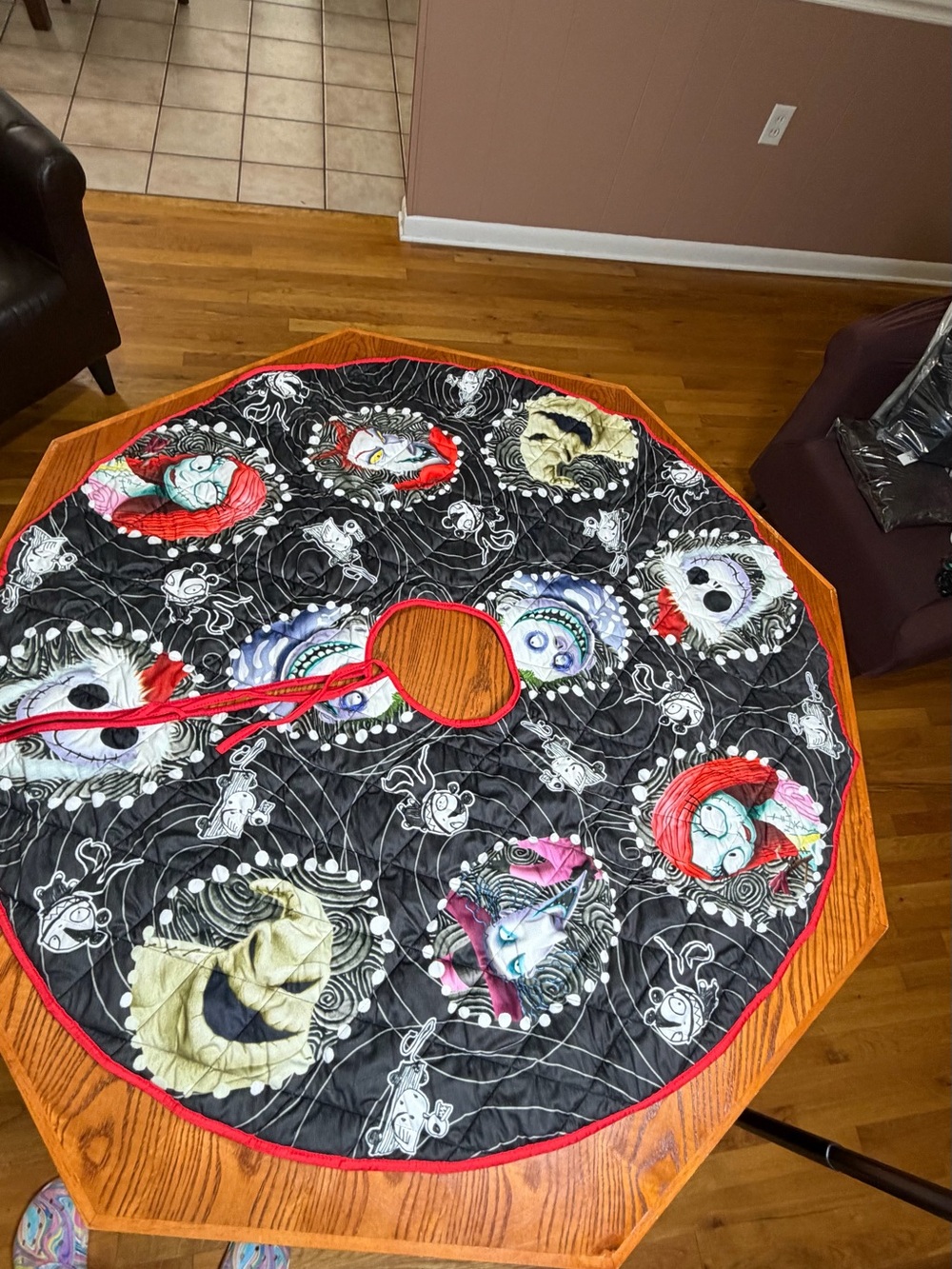 Disney Hallmark Nightmare Before Christmas Tree Skirt Jack Sally Oogie 46”